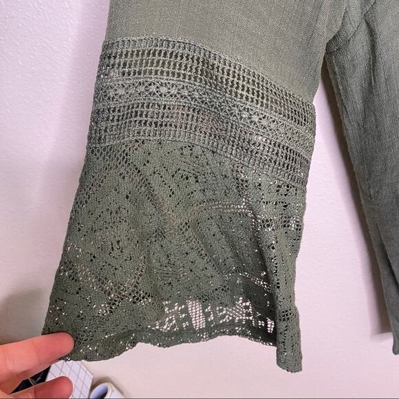 New Direction Dark Green Lace Sleeve Top Medium - Picture 4 of 10